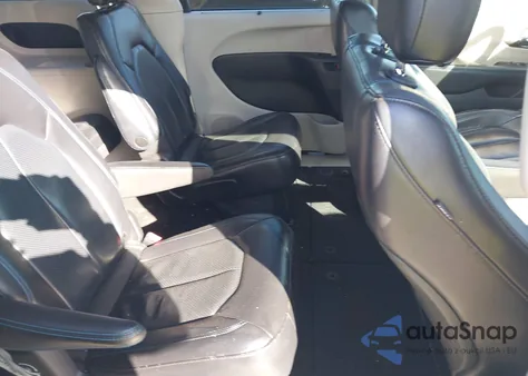 2021 Chrysler Pacifica Touring L из США, поврежденный, VIN 2C4RC1BG3MR607794